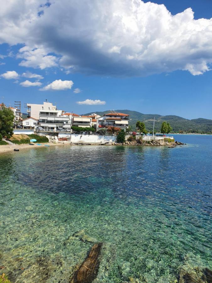 Sunset_Apartments Only 15 Meters From The Sea Neos Marmaras Dış mekan fotoğraf